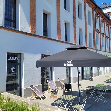 Loft Manufaktura Grossa Apartment Bielsko-Biala Luaran gambar